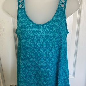 Turquoise H&M sleeveless shirt